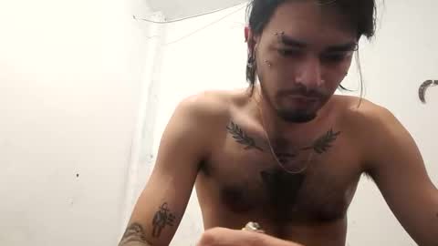 independent Model online show from 03/04/25, 10:16