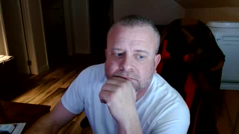 Snapshot of theflirtinsquirts chatting on 02/03/26, 08:19 EthicalNightOps online show from 02/03/26, 08:19