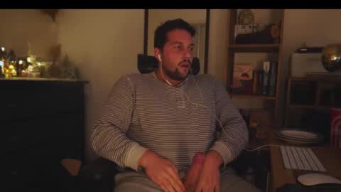 Snapshot of thefrenchie_1 chatting on 11/27/25, 03:14 thefrenchie_1 online show from 11/27/25, 03:14