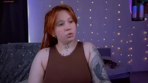 Snapshot of thefullredmoon chatting on 03/22/26, 07:56 Moon online show from 03/22/26, 07:56