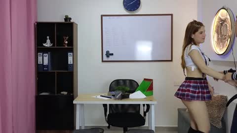 Snapshot of thegobletoffire chatting on 12/16/24, 10:03 Ncole Emily Calvin and Pepe online show from 12/16/24, 10:03