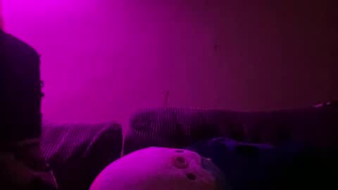 Snapshot of thegoddessfrida chatting on 10/14/25, 04:02 Goddess Frida online show from 10/14/25, 04:02