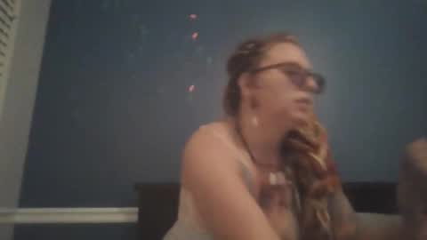 Snapshot of thegoodgypsy chatting on 10/21/25, 04:13 TheGoodGypsy online show from 10/21/25, 04:13