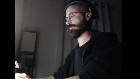 Goofy beard online show from 05/09/26, 04:28