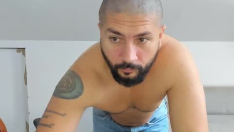 theguardian7 online show from 11/16/25, 09:15