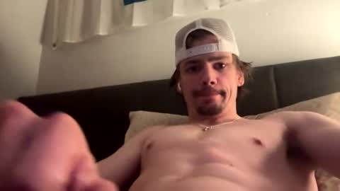 Snapshot of theguyyyy69 chatting on 05/06/26, 07:57 Bigguy69 online show from 05/06/26, 07:57