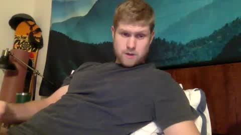 Snapshot of thehairyprince chatting on 11/18/25, 03:49 Harry online show from 11/18/25, 03:49