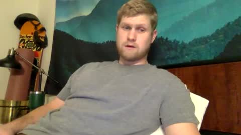 Snapshot of thehairyprince chatting on 11/21/25, 05:55 Harry online show from 11/21/25, 05:55