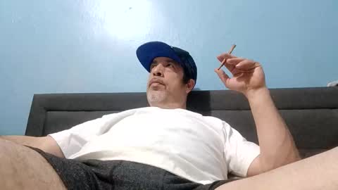 Snapshot of thehardestny1 chatting on 03/20/26, 01:32 thehardestny1 online show from 03/20/26, 01:32