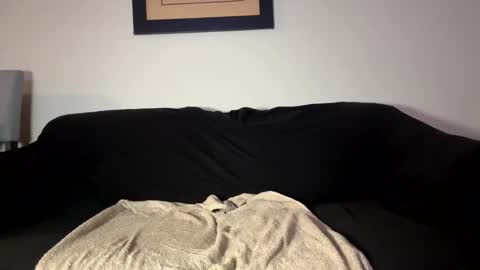 Snapshot of theicebreakers chatting on 12/14/25, 03:56 theicebreakers online show from 12/14/25, 03:56