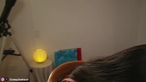 Snapshot of theirismuse chatting on 04/04/26, 10:51 Iris online show from 04/04/26, 10:51