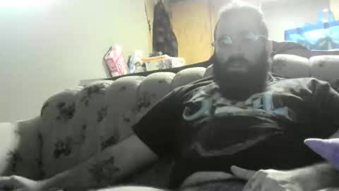 Snapshot of theironbulll chatting on 12/15/25, 12:37 Iron online show from 12/15/25, 12:37