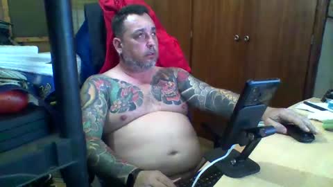 Snapshot of thekier chatting on 02/22/25, 01:11 thekier online show from 02/22/25, 01:11