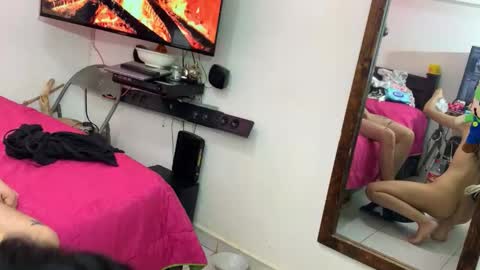 theking11220 online show from 11/30/25, 07:01