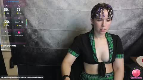 Snapshot of thekinkhouse chatting on 09/11/25, 01:11 Goddess Nola online show from 09/11/25, 01:11