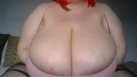 Snapshot of thekinkyangel chatting on 01/15/25, 02:35 Kinky Angel online show from 01/15/25, 02:35