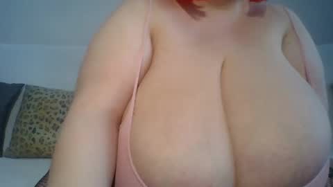 Snapshot of thekinkyangel chatting on 01/18/25, 08:41 Kinky Angel online show from 01/18/25, 08:41