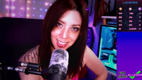 Snapshot of thekittengirlnix chatting on 05/15/26, 07:10 Nix online show from 05/15/26, 07:10