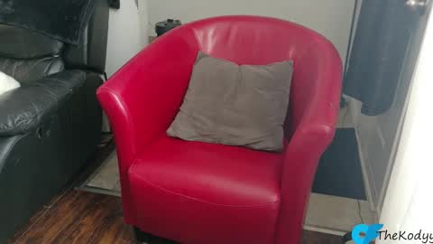 thekodyy online show from 10/10/25, 01:32