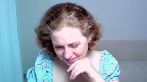 Ella online show from 03/02/25, 02:21