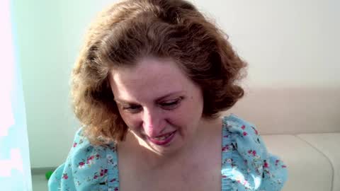 Ella online show from 03/11/25, 06:53