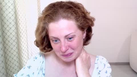 Ella online show from 09/26/25, 08:29