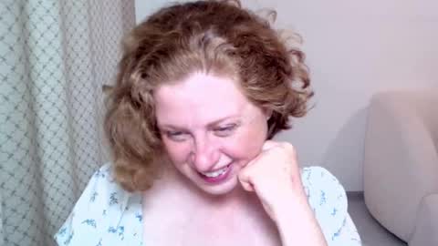 Ella online show from 10/04/25, 07:06