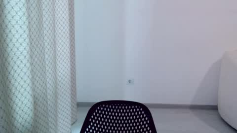 Ella online show from 01/14/26, 08:42