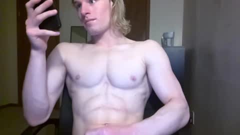 Snapshot of thelevimeyers chatting on 02/28/25, 03:37 thelevimeyers online show from 02/28/25, 03:37