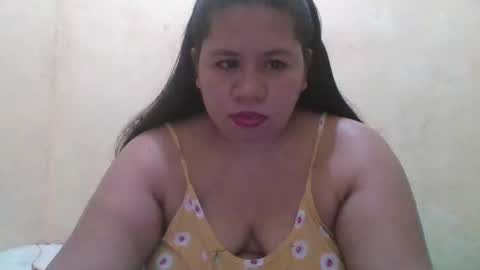 Snapshot of thelma794100 chatting on 02/17/26, 11:44 thelma794100 online show from 02/17/26, 11:44