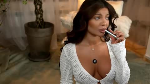 Snapshot of themadisonshow chatting on 04/01/26, 02:45 Madison online show from 04/01/26, 02:45