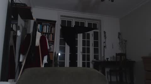 Maddi...   online show from 02/12/26, 09:43