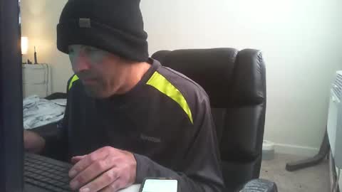 Snapshot of theman18951pa chatting on 03/12/25, 02:12 theman18951pa online show from 03/12/25, 02:12