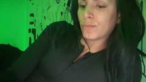 Snapshot of thematryoshka chatting on 11/11/25, 02:22 Lucy Lucy online show from 11/11/25, 02:22