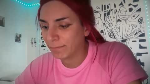 Snapshot of thematryoshka chatting on 12/01/25, 09:53 Lucy Lucy online show from 12/01/25, 09:53