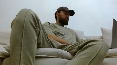 Snapshot of themonarchgoat chatting on 03/16/26, 01:22 TheMonarchGoat online show from 03/16/26, 01:22