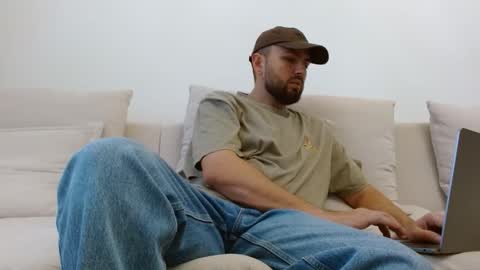 Snapshot of themonarchgoat chatting on 03/29/26, 05:29 TheMonarchGoat online show from 03/29/26, 05:29