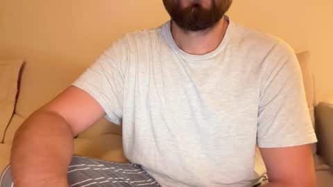 Snapshot of themonarchgoat chatting on 04/15/26, 11:38 TheMonarchGoat online show from 04/15/26, 11:38