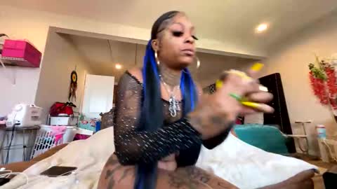 the moody witch online show from 12/02/25, 05:52