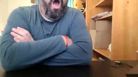 themoontiger online show from 12/04/25, 08:50