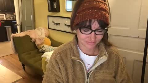 Snapshot of themrsnelson chatting on 03/03/26, 02:56 Cach Nelson online show from 03/03/26, 02:56