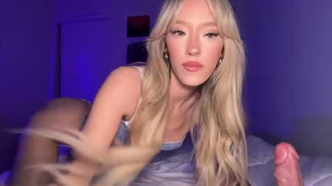 Snapshot of themykalaxo chatting on 04/13/26, 02:06 mykala online show from 04/13/26, 02:06