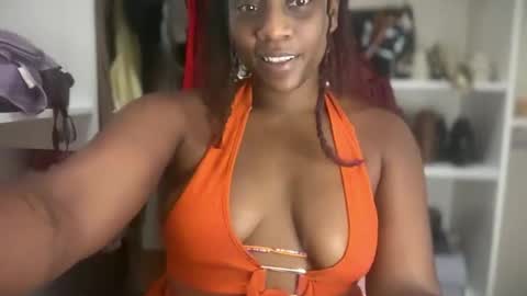 Snapshot of thenaturalgoddess chatting on 05/21/26, 09:33 TheNaturalGoddess online show from 05/21/26, 09:33
