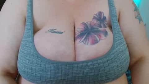 im on randomly so follow to know when im online online show from 02/18/25, 06:15