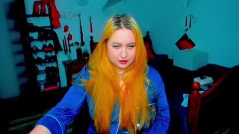 Snapshot of thenaughtygf chatting on 03/09/26, 11:09 thenaughtygf online show from 03/09/26, 11:09