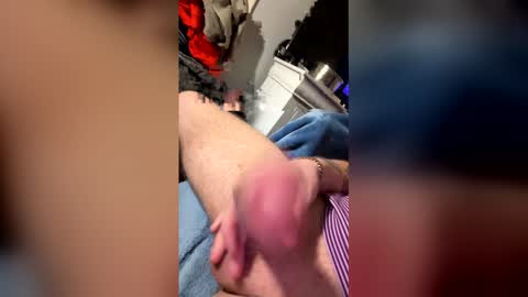 Snapshot of thenotoriousld chatting on 04/26/26, 03:04 thenotoriousld online show from 04/26/26, 03:04