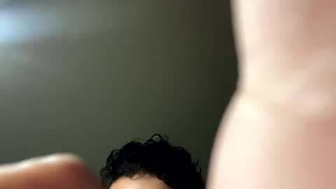 Snapshot of theohawke_ chatting on 01/30/25, 10:40 THEO- MATEO online show from 01/30/25, 10:40