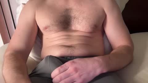 Snapshot of theonenextdoor1 chatting on 04/16/26, 03:40 theonenextdoor1 online show from 04/16/26, 03:40