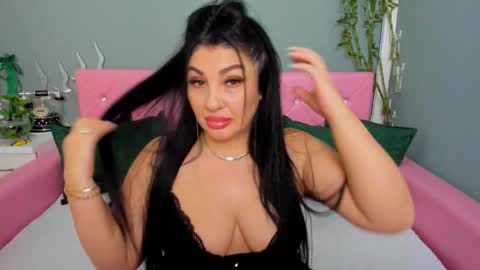 Snapshot of theonerosegoddes chatting on 11/10/25, 05:45 theonerosegoddes online show from 11/10/25, 05:45