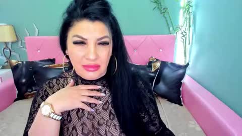 Snapshot of theonerosegoddes chatting on 03/19/26, 09:52 theonerosegoddes online show from 03/19/26, 09:52